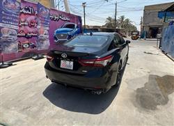 تۆیۆتا کامری